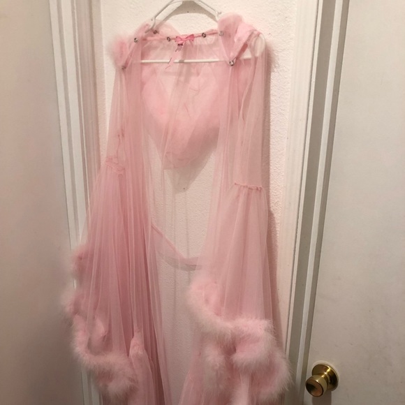 Dolls Kill Other - Dolls Kill Pink Robe